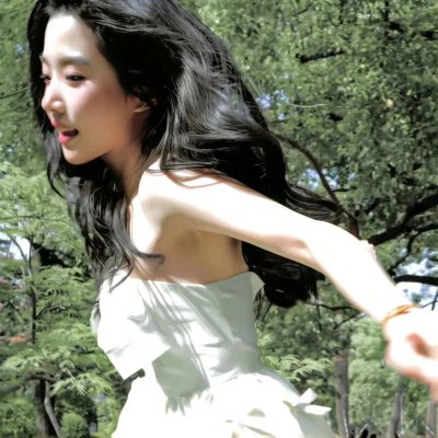 艳女新装
